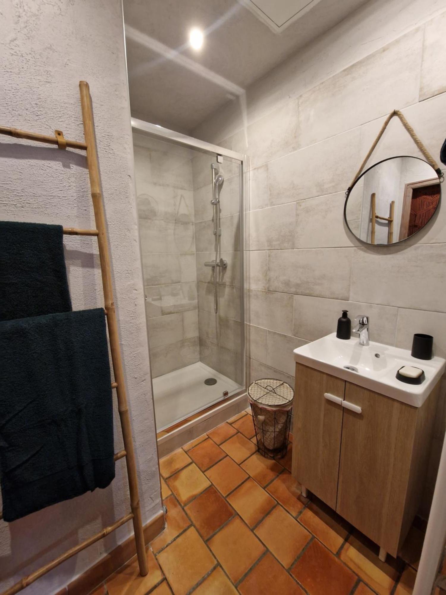 Provence Now Apartment